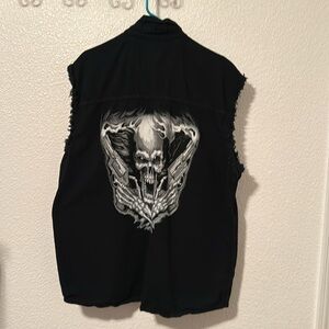 EUC HOT LEATHERS brand, men’s size XL denim biker tank